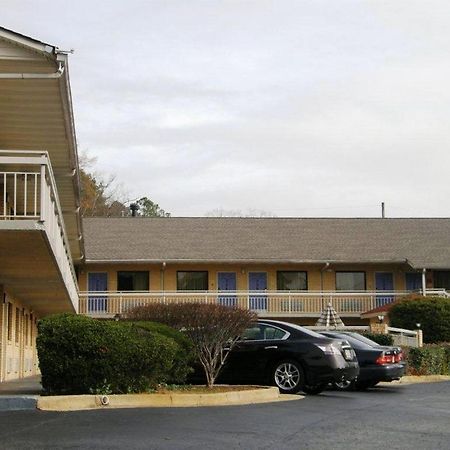 Rodeway Inn Jonesboro Exterior photo